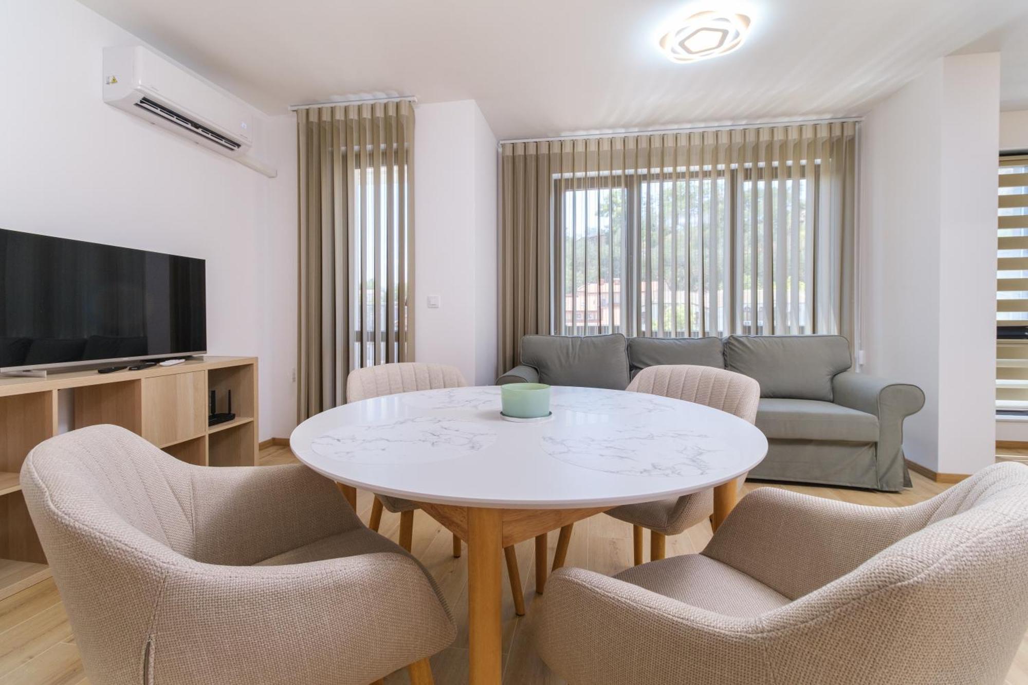 Modern 1-Bedroom Apartment With Free Parking Пловдив Экстерьер фото