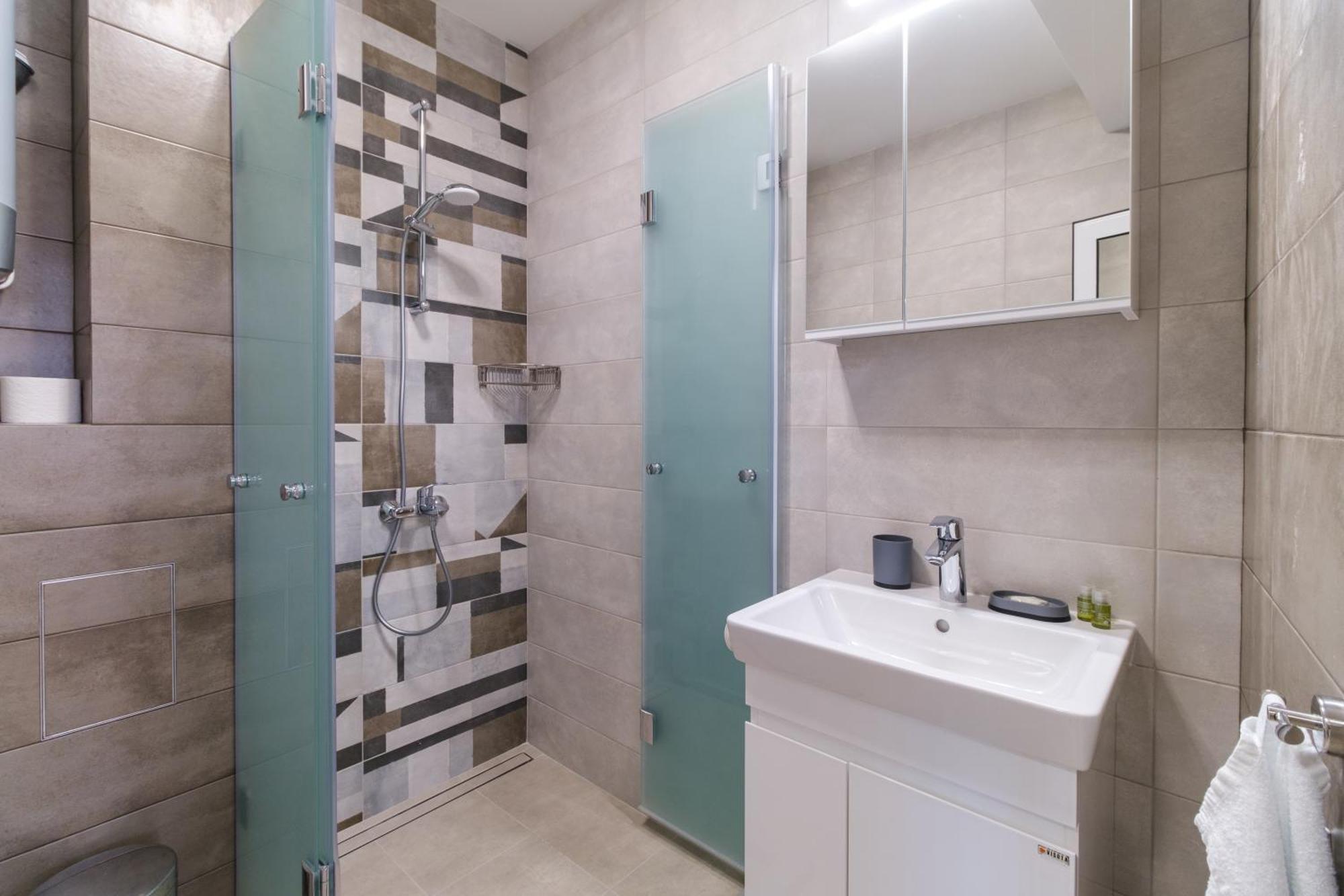 Modern 1-Bedroom Apartment With Free Parking Пловдив Экстерьер фото