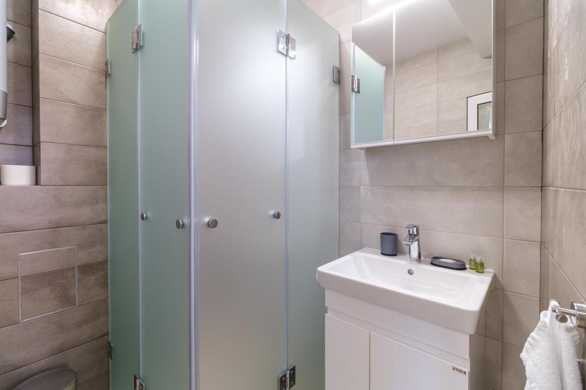 Modern 1-Bedroom Apartment With Free Parking Пловдив Экстерьер фото